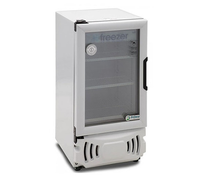 CONGELADOR VERTICAL CAPACIDAD DE 357 PIES CUBICOS